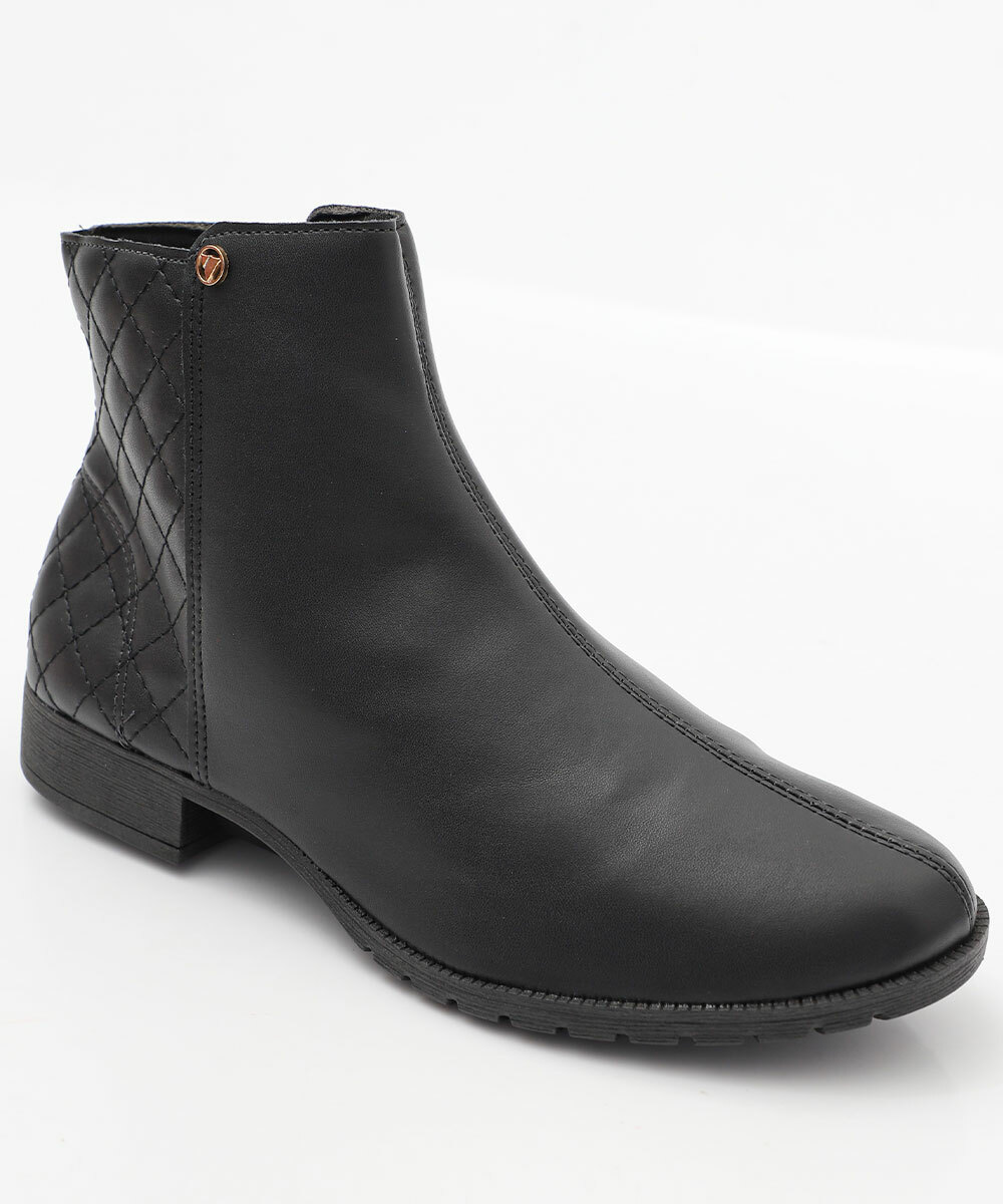 Bota Feminina Cano Curto Matelassê Via Uno Preto